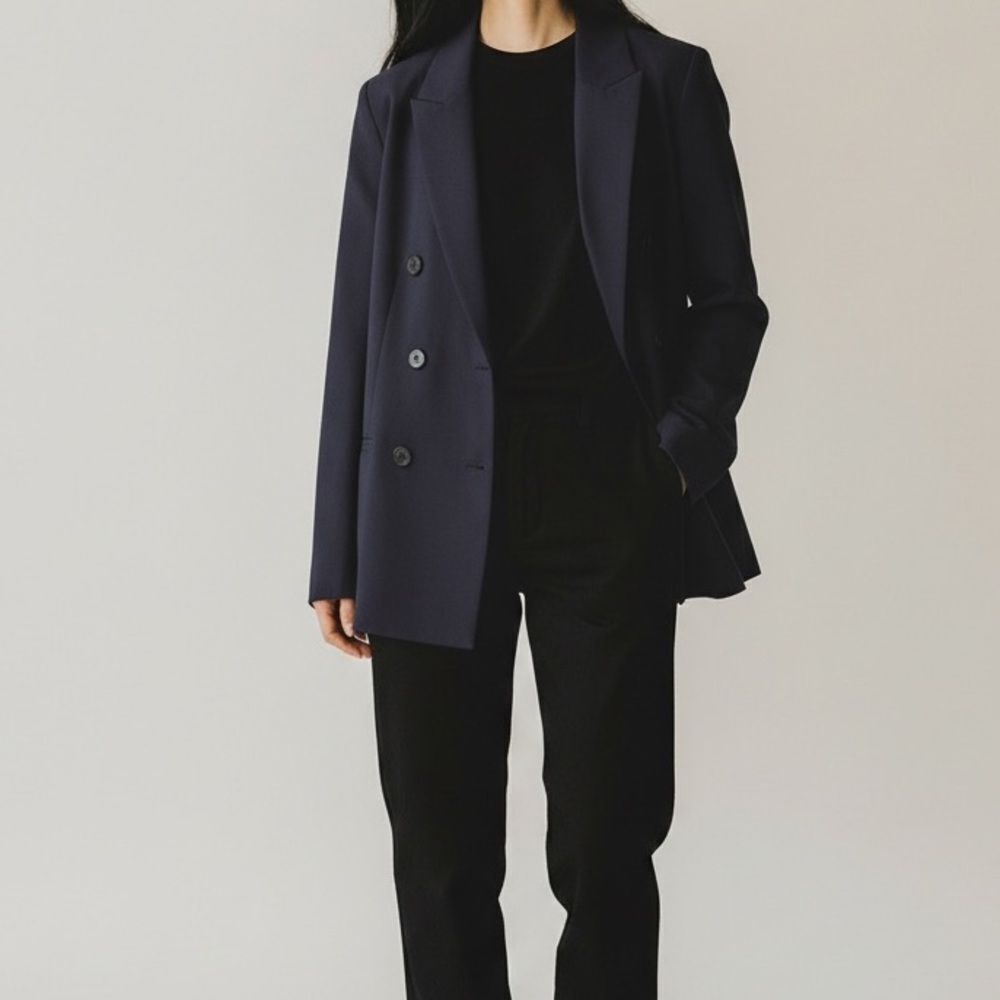 Forever 21 Contemporary Boyfriend Blazer Inspired in Size Medium